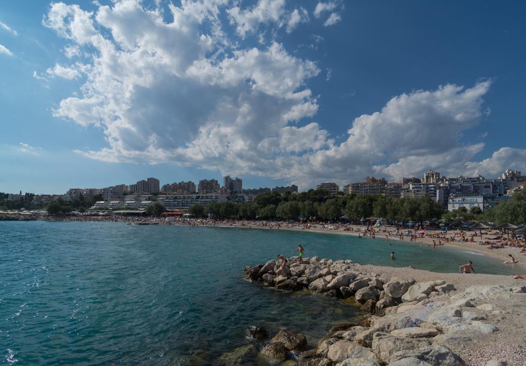 Luxury Near The Beach2 Pensionat 4*